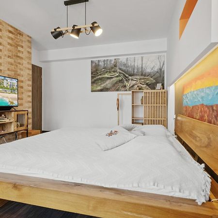 Wooden Touch Studio Брашов Екстер'єр фото