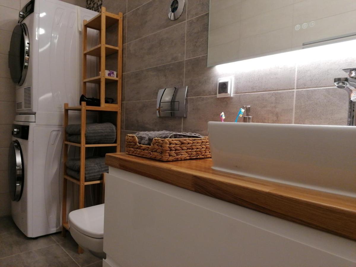 Wooden Touch Studio Брашов Екстер'єр фото